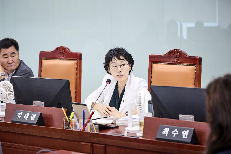 제393회 임시회 제1차 건설교통위원회_4