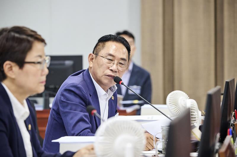 제393회 임시회 제1차 건설교통위원회_6