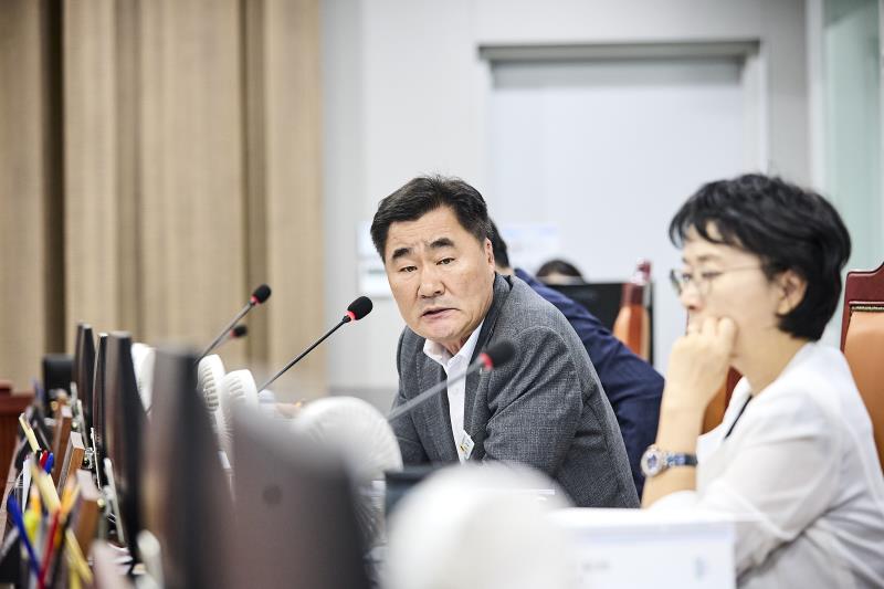 제393회 임시회 제1차 건설교통위원회_6