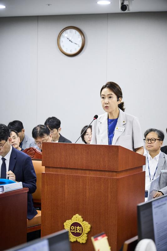 제393회 임시회 제1차 건설교통위원회_6