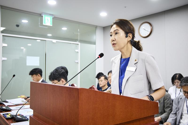 제393회 임시회 제1차 건설교통위원회_8