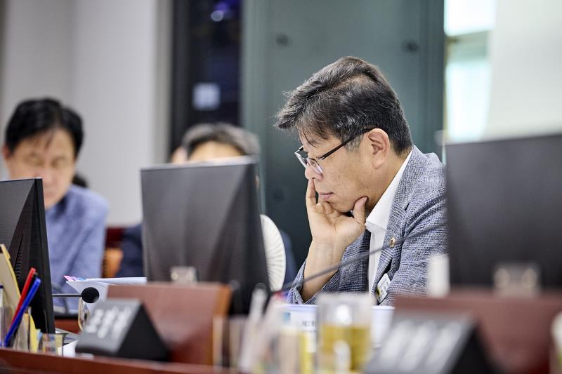 제393회 임시회 제1차 건설교통위원회_6