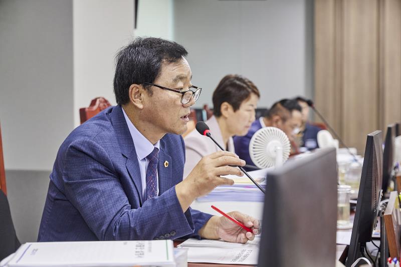 제393회 임시회 제2차 건설교통위원회_3