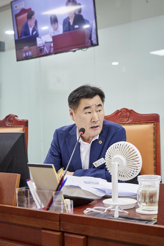 제393회 임시회 제2차 건설교통위원회_9