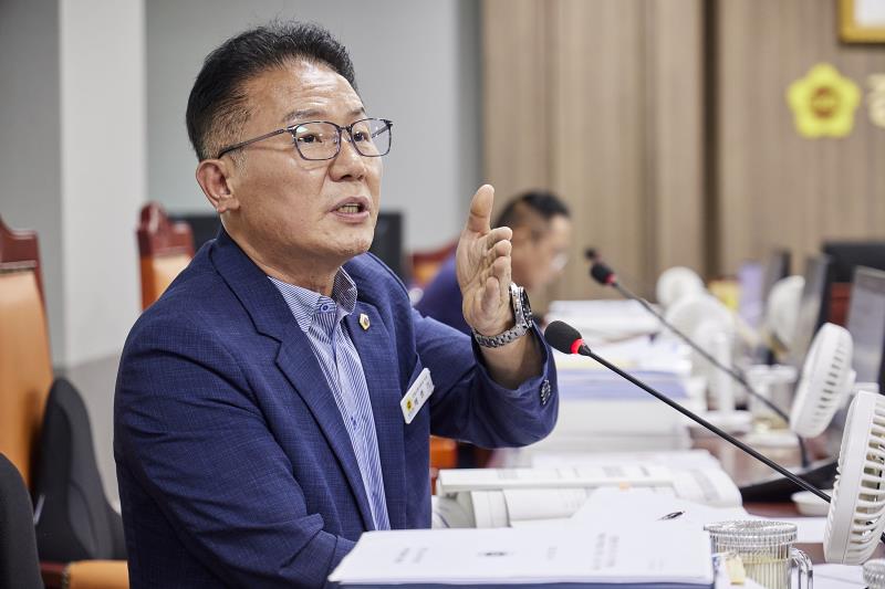 제393회 임시회 제2차 건설교통위원회_9