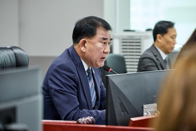 제393회 임시회 제1차 경기도청 예산결산특별위원회_6