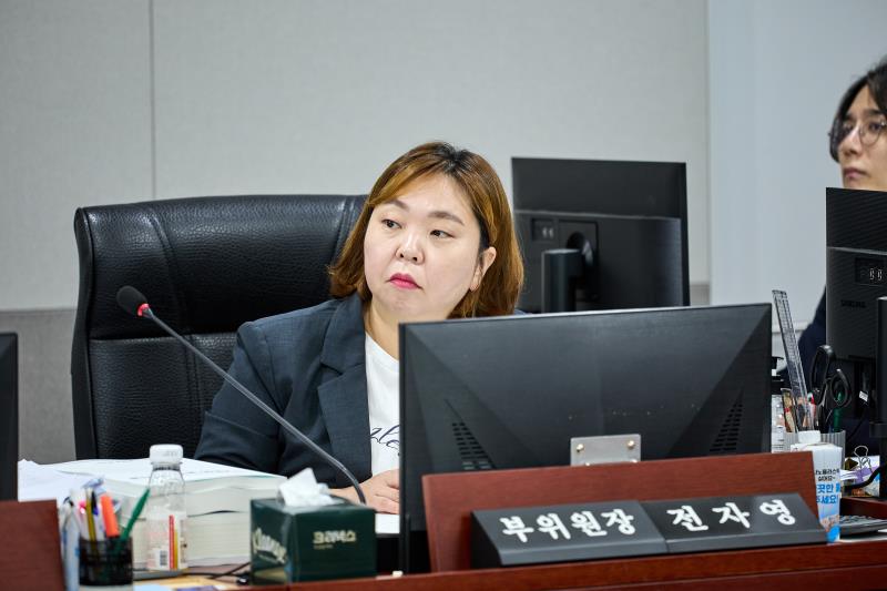 제393회 임시회 제1차 경기도청 예산결산특별위원회_2