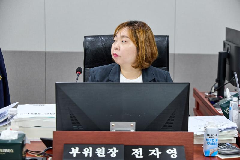 제393회 임시회 제1차 경기도청 예산결산특별위원회_3