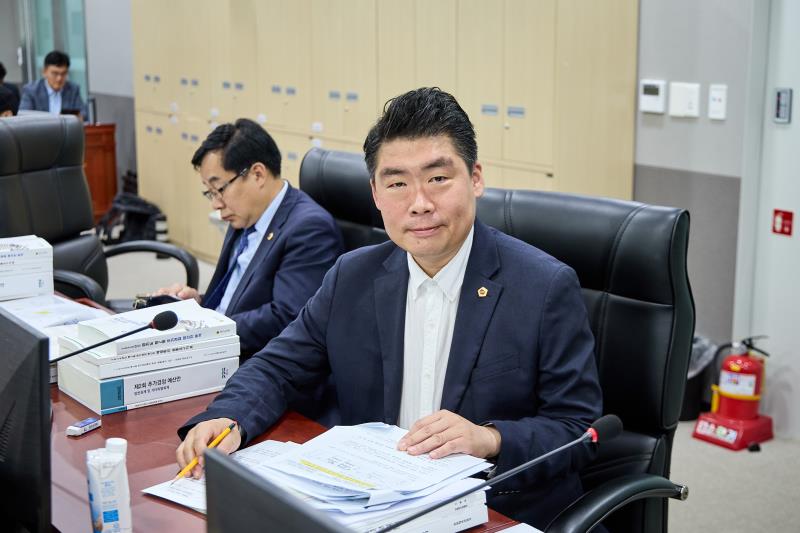 제393회 임시회 제1차 경기도청 예산결산특별위원회_2