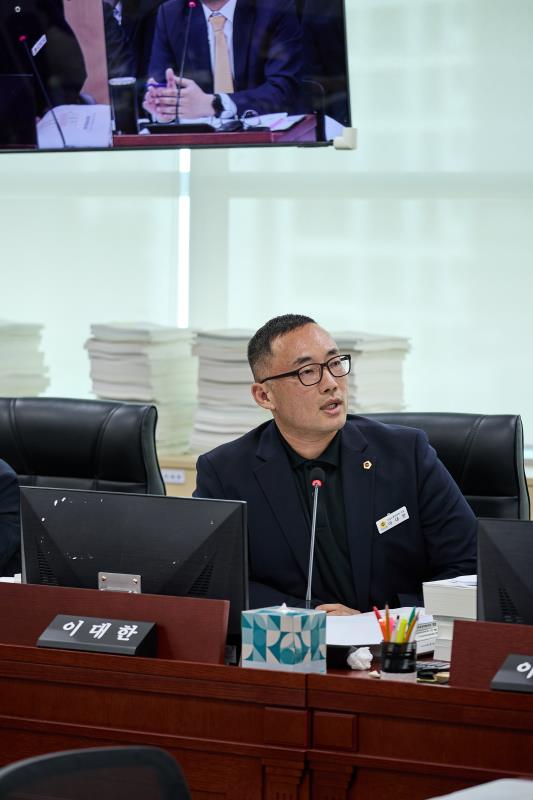 제393회 임시회 제1차 경기도청 예산결산특별위원회_9