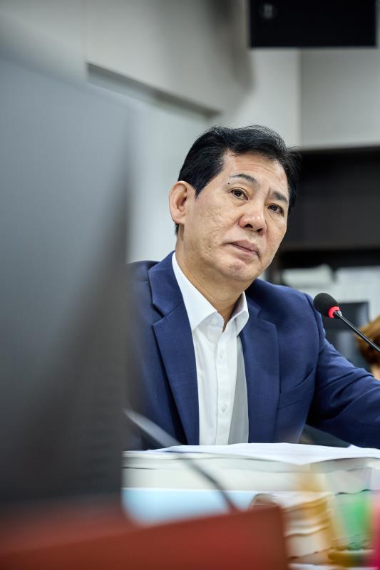 제393회 임시회 제1차 경기도청 예산결산특별위원회_8