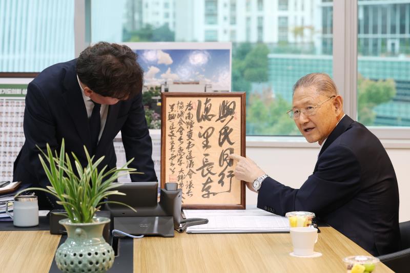 대한노인회 기흥구 회장단 접견 및 의회 견학_3