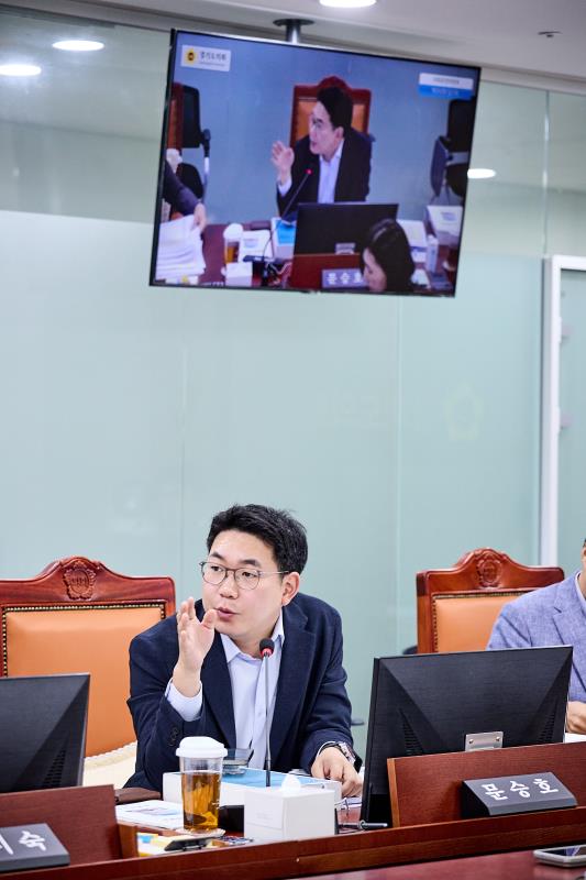 제393회 임시회 제1차 의회운영위원회_5