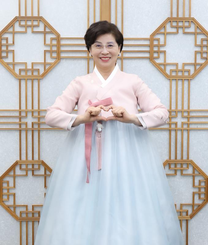 김미숙 부의장 추석 한복 촬영_4