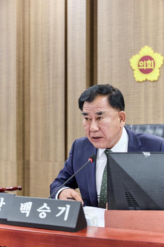 제393회 임시회 제2차 경기도청 예산결산특별위원회_3