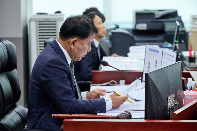 제393회 임시회 제2차 경기도청 예산결산특별위원회_9
