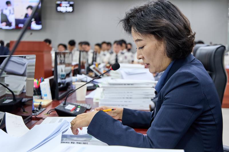 제393회 임시회 제2차 경기도청 예산결산특별위원회_9