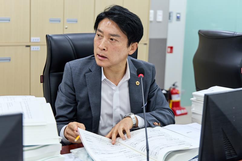 제393회 임시회 제2차 경기도청 예산결산특별위원회_3
