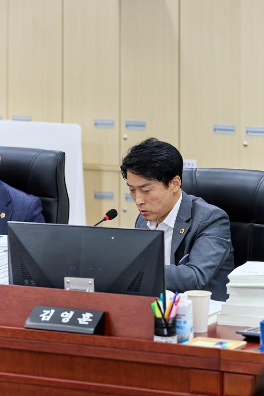 제393회 임시회 제2차 경기도청 예산결산특별위원회_10