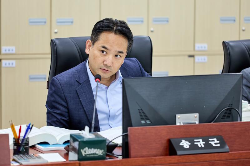 제393회 임시회 제2차 경기도청 예산결산특별위원회_4
