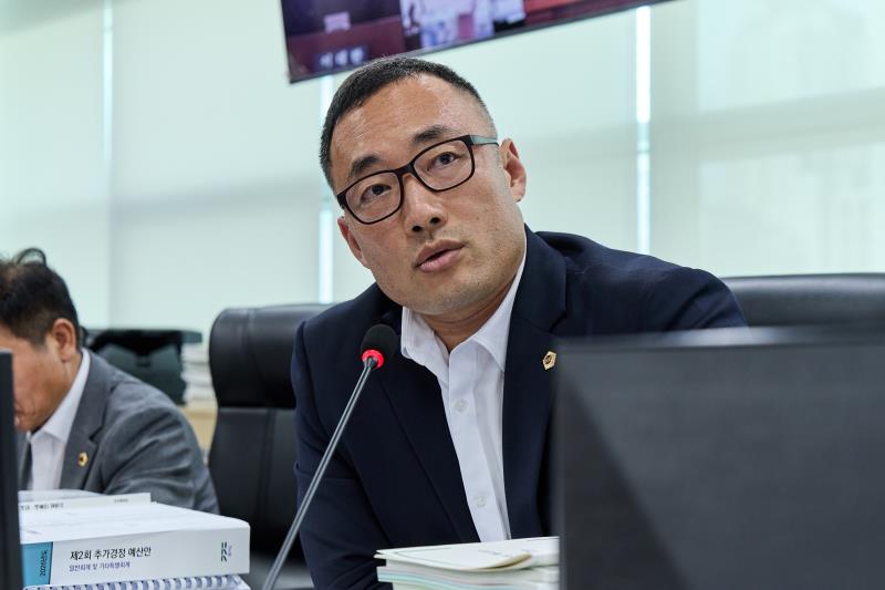 제393회 임시회 제2차 경기도청 예산결산특별위원회_5