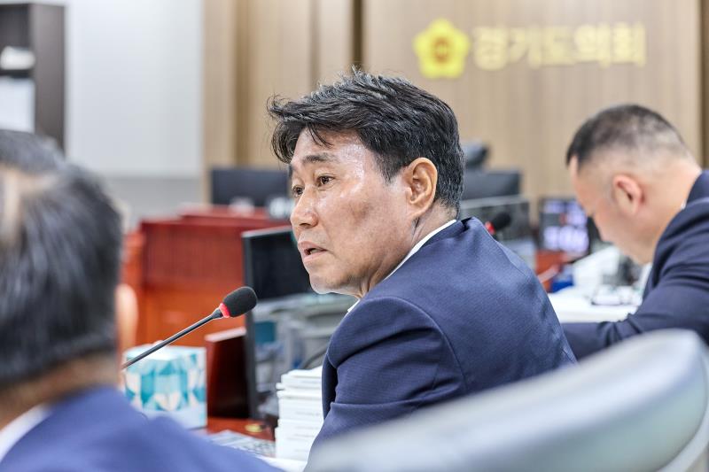제393회 임시회 제2차 경기도청 예산결산특별위원회_2