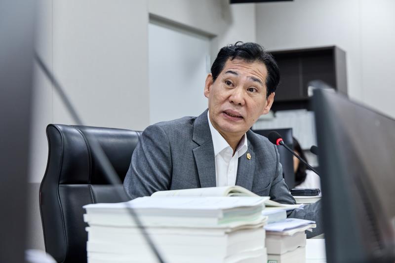 제393회 임시회 제2차 경기도청 예산결산특별위원회_8