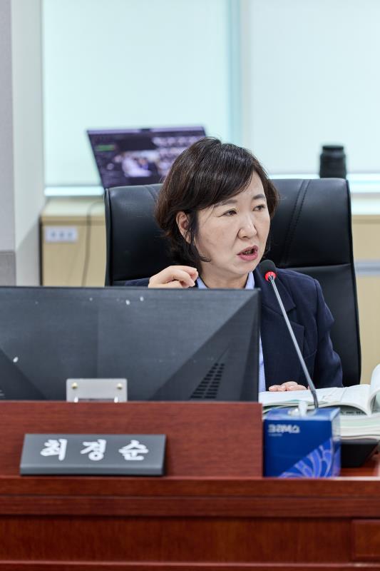 제393회 임시회 제2차 경기도청 예산결산특별위원회_9