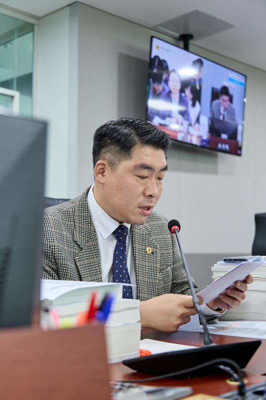 제393회 임시회 제2차 경기도청 예산결산특별위원회_7