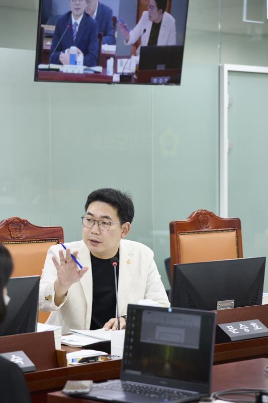 제393회 임시회 제2차 의회운영위원회_9
