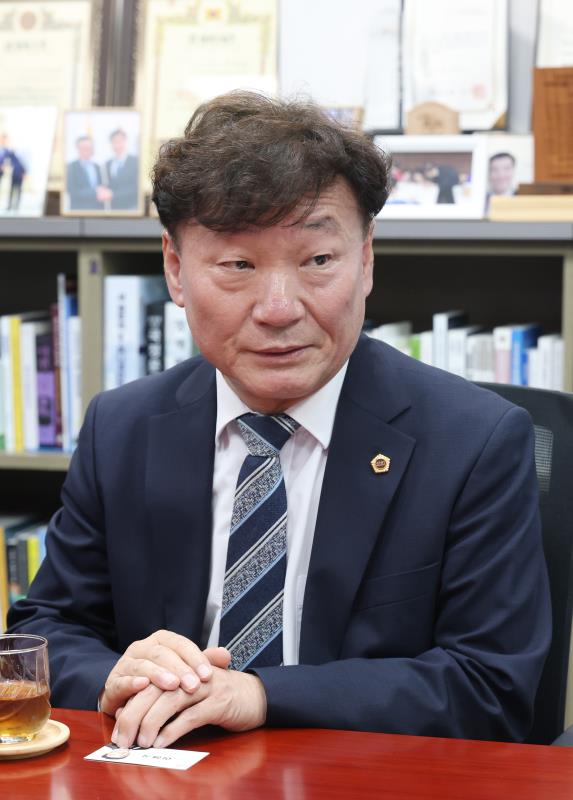 대한민국시도의회의장협의회 회장 등 이해식국회의원 접견_3