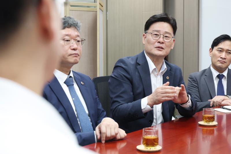 대한민국시도의회의장협의회 회장 등 이해식국회의원 접견_7