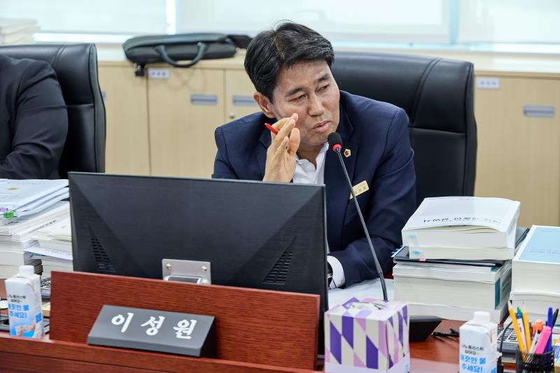 제393회 임시회 제3차 경기도청 예산결산특별위원회_4