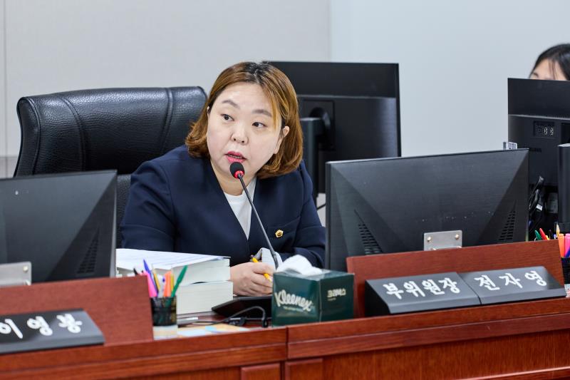 제393회 임시회 제3차 경기도청 예산결산특별위원회_6