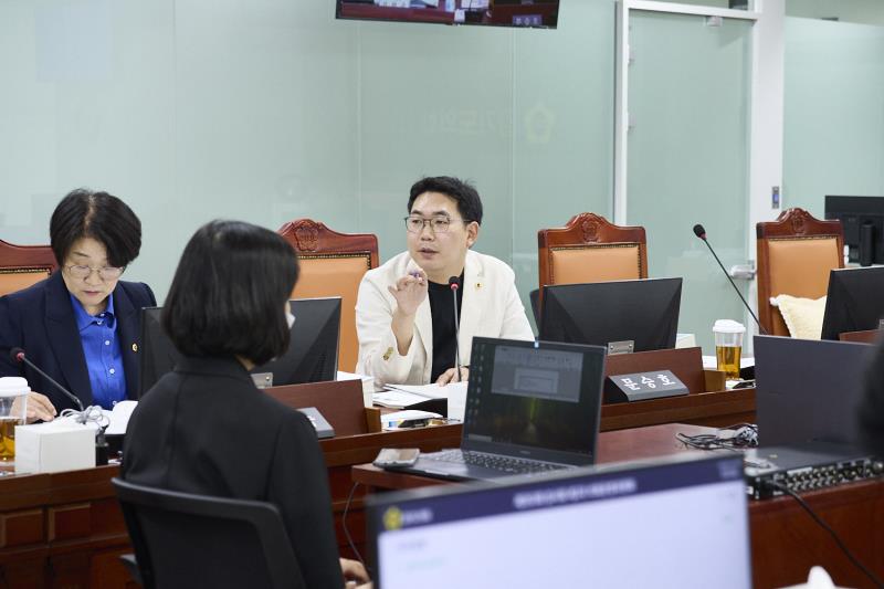 제393회 임시회 제2차 의회운영위원회_5