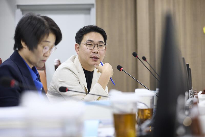 제393회 임시회 제2차 의회운영위원회_8