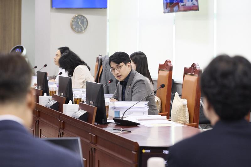 제393회 임시회 제2차 의회운영위원회_5