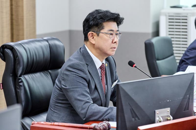 제393회 임시회 제3차 경기도청 예산결산특별위원회_2