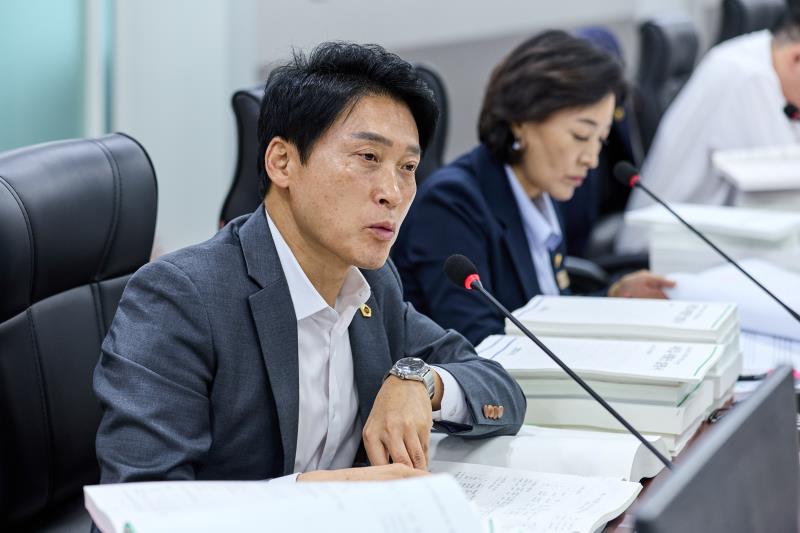 제393회 임시회 제3차 경기도청 예산결산특별위원_5