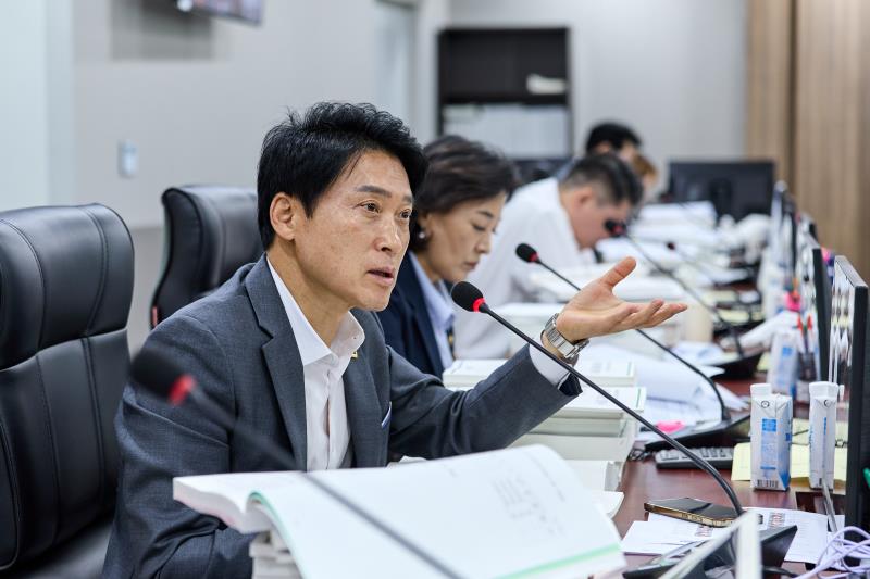 제393회 임시회 제3차 경기도청 예산결산특별위원_6