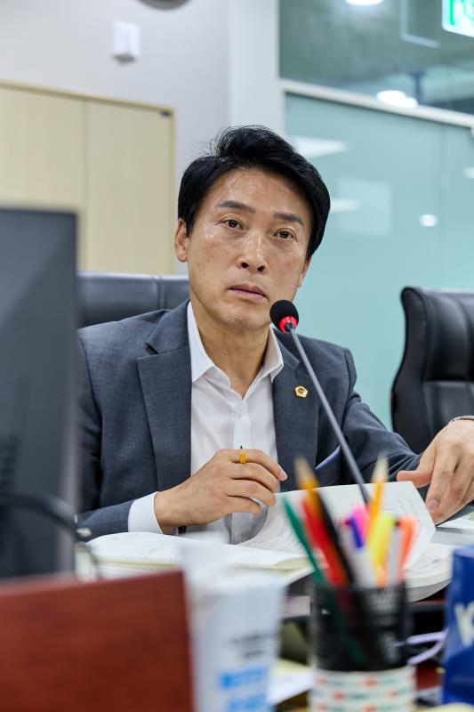 제393회 임시회 제3차 경기도청 예산결산특별위원_9