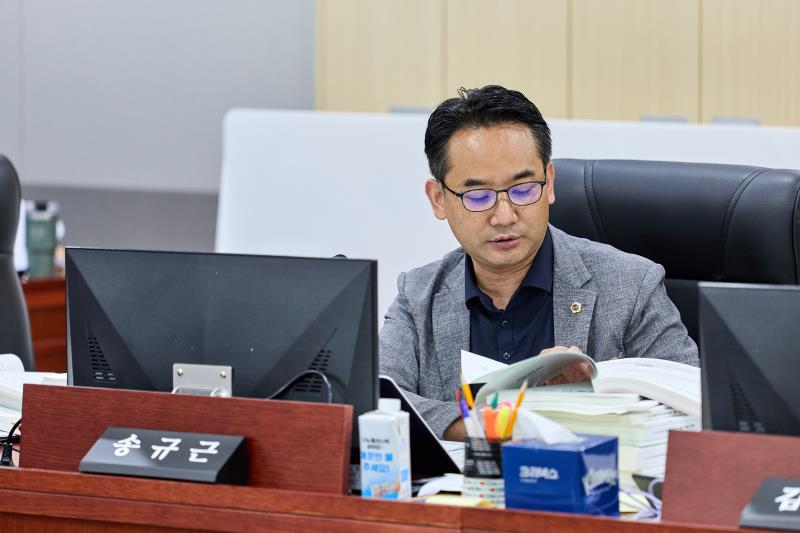 제393회 임시회 제3차 경기도청 예산결산특별위원회_4