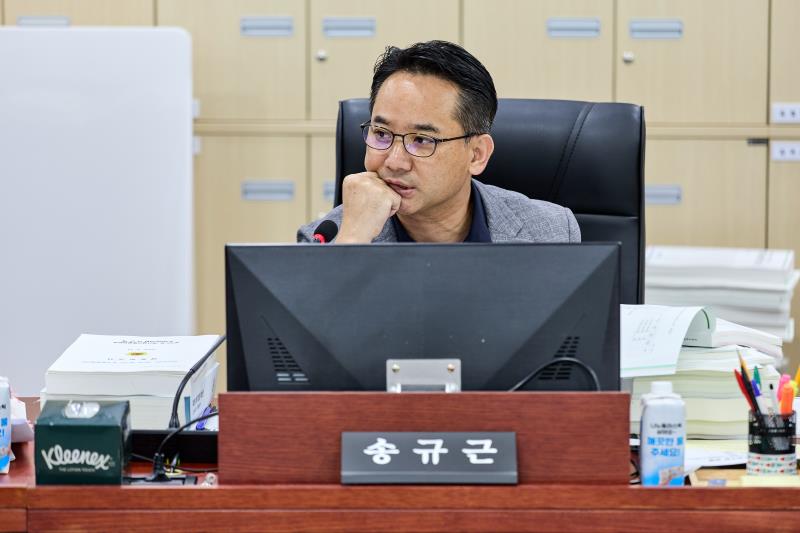제393회 임시회 제3차 경기도청 예산결산특별위원회_5