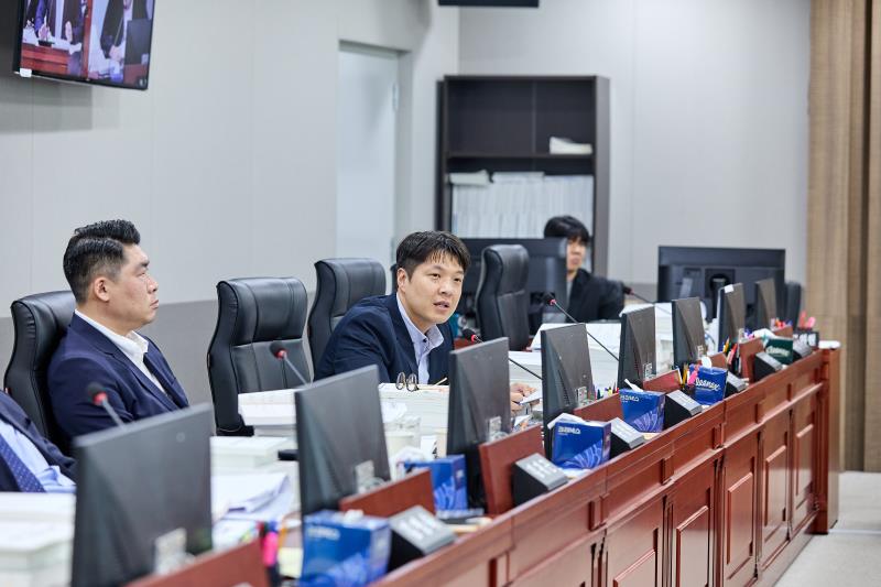 제393회 임시회 제3차 경기도청 예산결산특별위원회_8