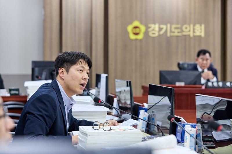 제393회 임시회 제3차 경기도청 예산결산특별위원회_9