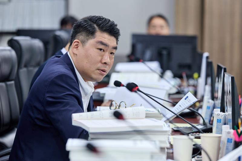 제393회 임시회 제3차 경기도청 예산결산특별위원회_5