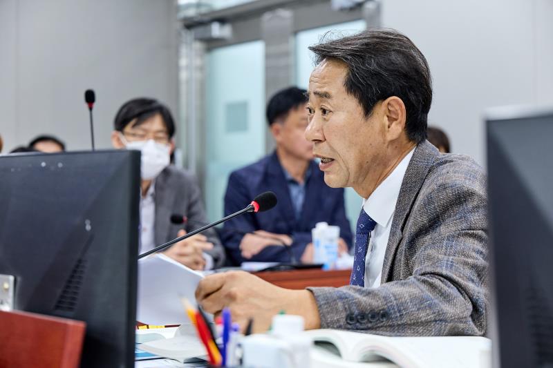 제393회 임시회 제3차 경기도청 예산결산특별위원회_8