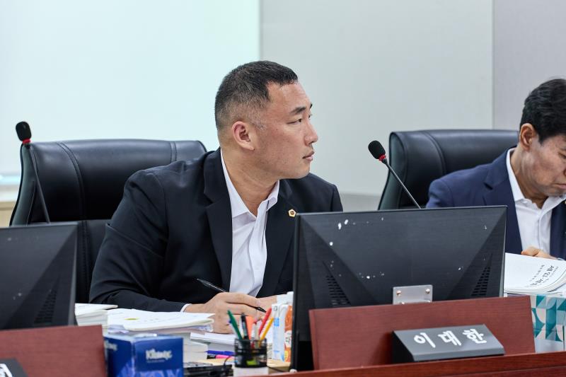 제393회 임시회 제3차 경기도청 예산결산특별위원회_3