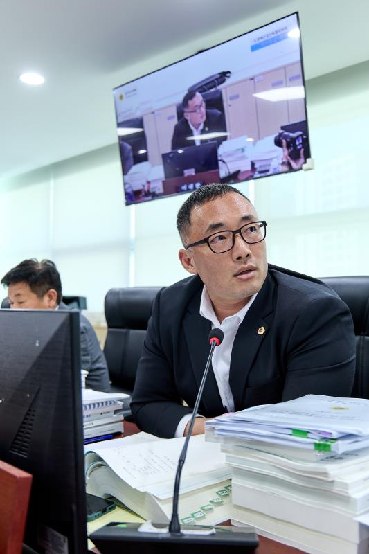 제393회 임시회 제3차 경기도청 예산결산특별위원회_7