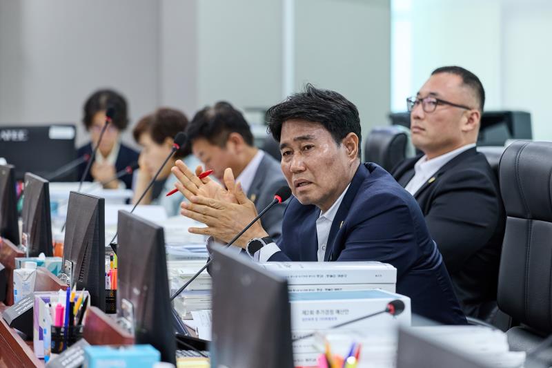 제393회 임시회 제3차 경기도청 예산결산특별위원회_10